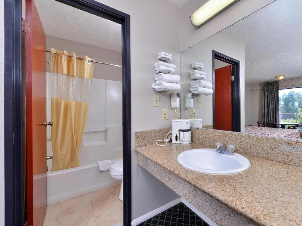 Americas Best Value Inn - Augusta / South מראה חיצוני תמונה